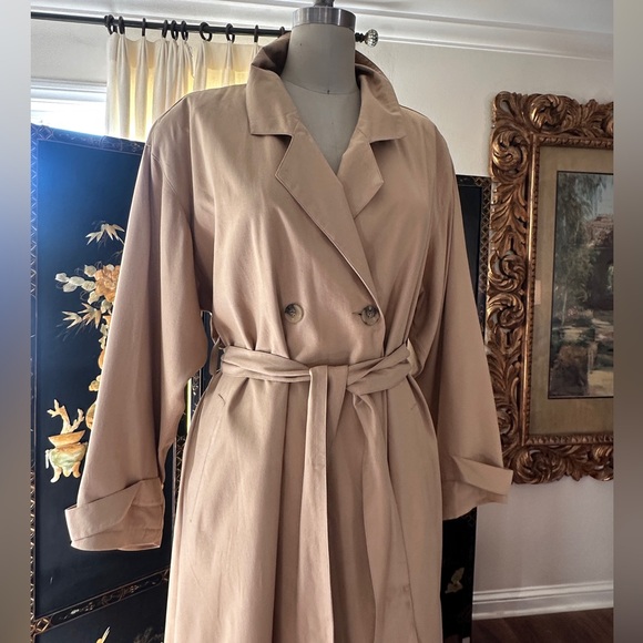 Amazing Vintage Buttery Soft Silk Tan Trench Coat - Picture 1 of 14